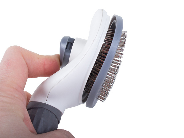Self-cleaning hair brush for dogs cats