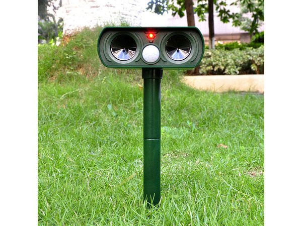 Ultrazvočni sončni odvračanje živali krti