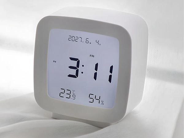 Budilka z datumom in temperaturo s funkcijo dremeža lcd vlažnost v zraku