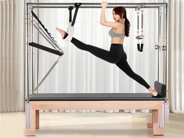 PILATES VINGRINĀJUMU GULTA REFORMER FITNESA TRENAŽIERIS