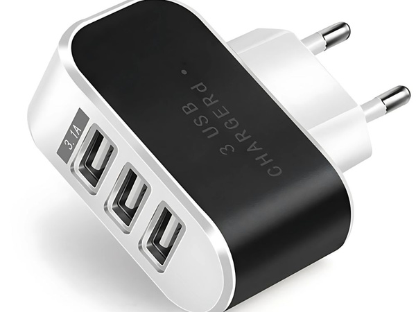 Vysokorýchlostná 5w 3 x usb quick charge 3.0 univerzálna nabíjačka 3.1a