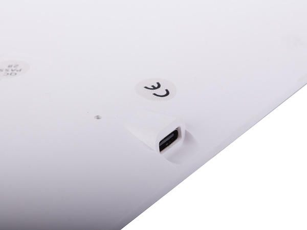 Vedené make-up zrkadlo do auta pre slnečnú clonu