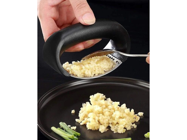 Garlic squeezer press chopper squeezer