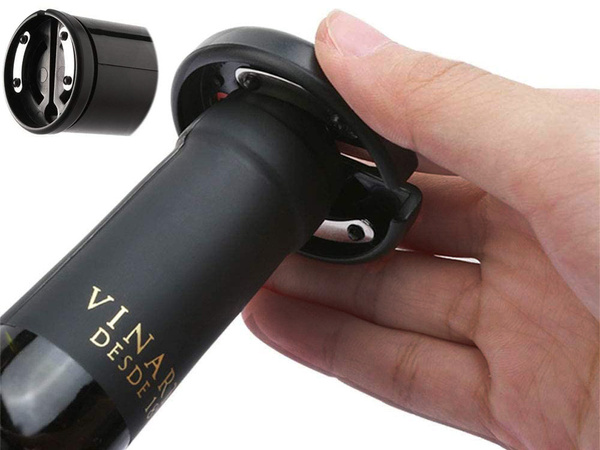 Electric corkscrew wine opener set