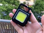 Vedl závěsné světlo cob magnet usb baterka otvírák