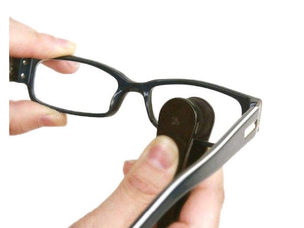 Czyścik do okularów breloczek jak ściereczka mikro