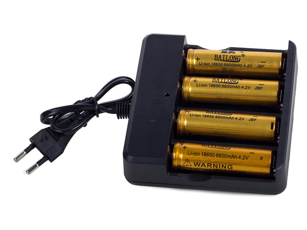 4x 18650 led battery charger