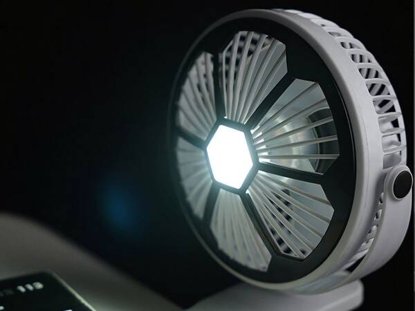 Ventilator de birou în picioare clip-on ventilator cu lumină 3 moduri reîncărcabile