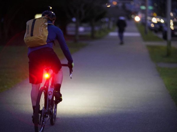 Luz trasera usb led cob bicicleta